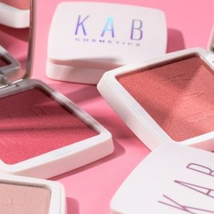 $5 when Bundled KAB Cosmetics Glow Powder